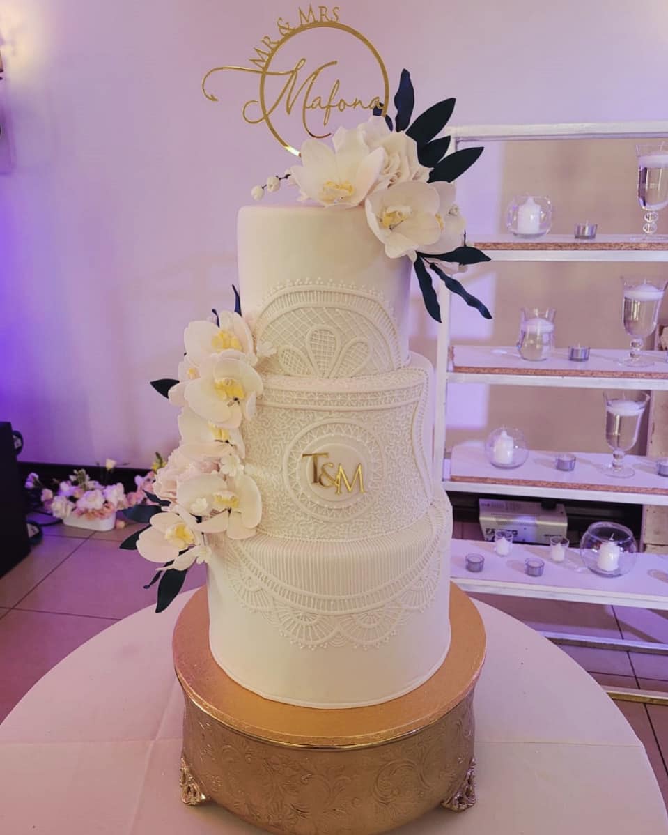 Cakes 4 Brides